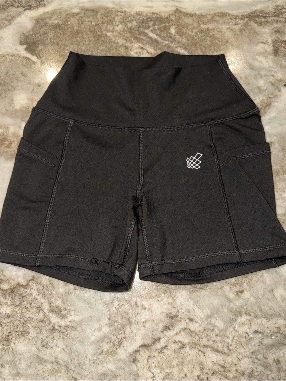 Jed North Black High-Waist Athletic Shorts with Side Pockets